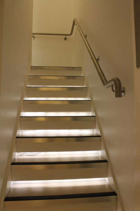 Ferrari South Kensington - stairs