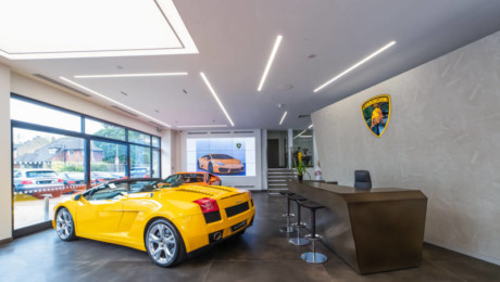 Lamborghini Pangbourne - car display