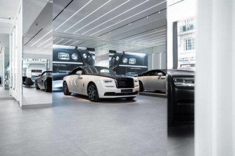 Rolls Royce Mayfair car display