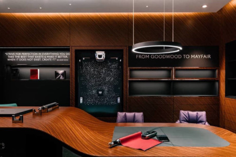 Rolls Royce Mayfair configuration room