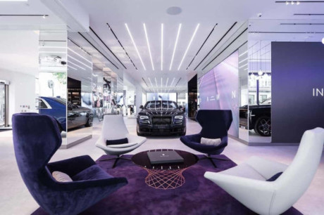 Rolls Royce Mayfair customer lounge