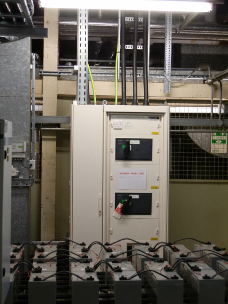 800amp UPS power supply cabling and installation