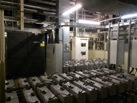 800amp UPS power supply cabling and installation