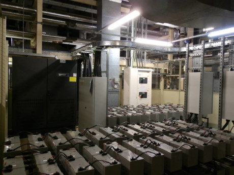 800amp UPS power supply cabling and installation